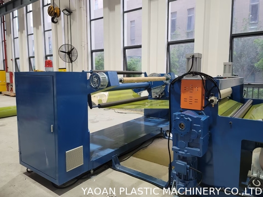 آلة بثق الصفيحة ABS PP PE 100 مم 380 فولت / 50 هرتز 25000 * 2000 * 2500 مم