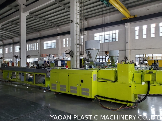 16-32mm 4 تجاويف PVC الكهربائية القناة البلاستيكية آلة بثق الأنابيب ، PVC خط إنتاج الأنابيب